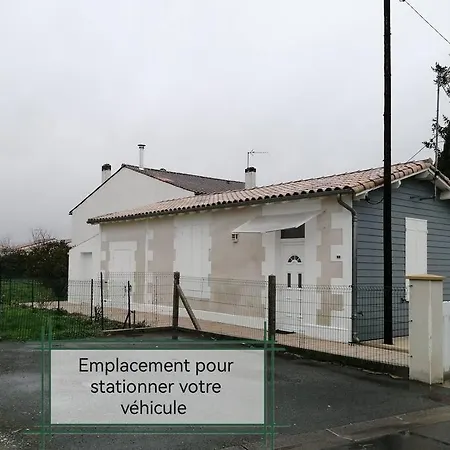 Jolie Maison Individuelle * Saintes